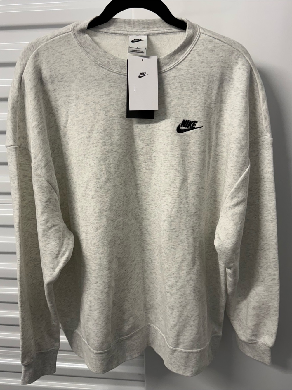 Nike Women’s Club Fleece Crewneck Sweatshirt, Gray, Size Large